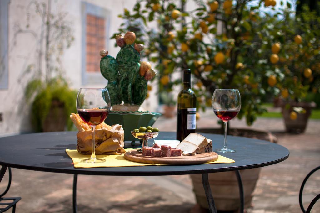 Podere La Rondine Couette-café