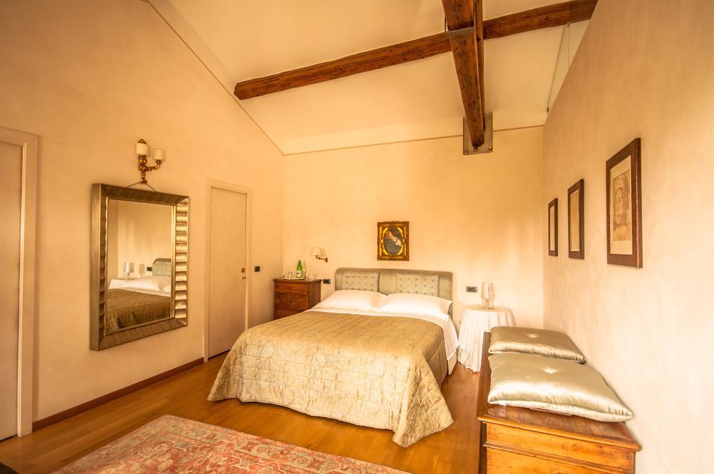 Bed & Breakfast Podere La Rondine Prato (Prato)